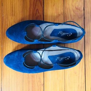 Earthies Navy Blue Suede Flats - 8